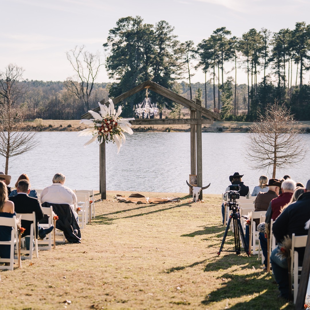 outdoor wedding ceremony