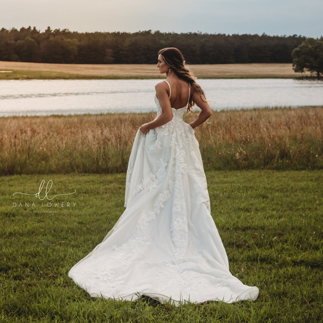 back view of a bride outdoors